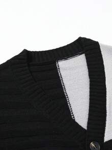 Manfinity Hypemode Men's Contrast Color V-Neck Single-Breasted Casual Knit Long Sleeve Cardigan, Autumn, Grunge Style - Black - View 7