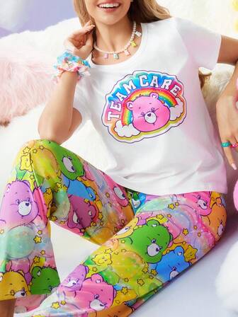 SweetSlumber X Carebears Conjunto de pijama de verano para mujer con estampado de oso de dibujos animados en la parte superior y pantalones