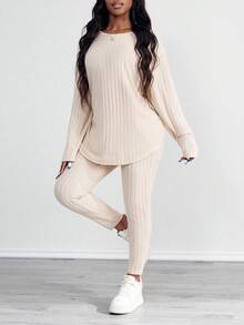 SHEIN PETITE CURVE Bộ 2 áo dài tay màu trơn cỡ lớn và quần dài - Màu be - Xem 4