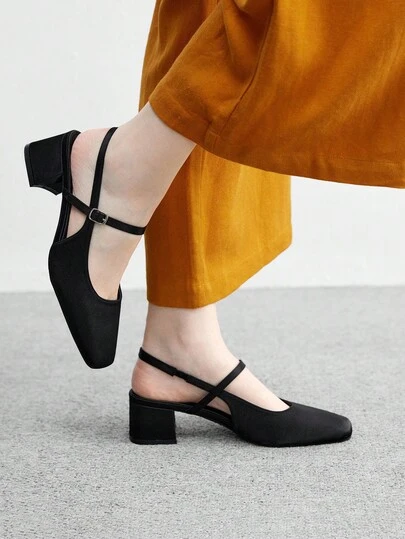 CUCCOO BIZCHIC 女士时尚黑色后绑带经典低跟粗跟露跟平底鞋，适合日常、通勤、优雅的办公室穿着