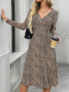 EMERY ROSE Women's V-Neck Long Sleeve Leopard Print Casual Mid-Length Dress - Multicolor - View 3