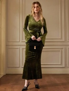 Écloséra French Retro Elegant Green Overlapping V-Neck Trumpet Sleeve Velvet Slim And Elegant Can Be Worn Outside Or As A Base For Women's Dressautumn Fall Clothes For Women Fall Autumn Clothes Fall Outfits For Women Autumn Outfits For Women Fall Clothes Autumn Women  Fall Women Clothes  Going Out Outfit Going Out  Winter Winter Clothes For Women Elegant Fashionable Casual Commuting Business Office Daily Leisure All-Match Temperament Urban Teacher Professional Attire - Turquoise - View 6