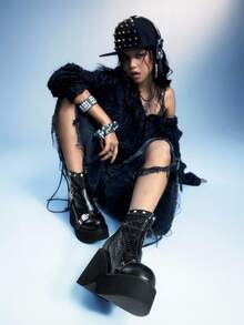 Sugerpunk Giày bốt nữ thời trang thường ngày, thoải mái, thoáng khí, kiểu dáng dự tiệc, khóa kim loại hình ngôi sao tròn đôi, khóa kéo phía sau, phong cách punk, gót dày, thích hợp cho mùa hè. - màu đen - Xem 6