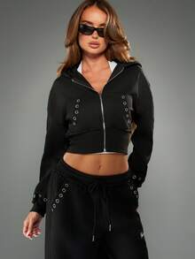 MISSGUIDED Full Zip Cropped Hoodie With Eyelet Detail And Drawstring For Casual Winter Wear - White - View 2