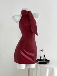 Elamini 酒红色 PU 皮革复古性感别致露背系带腰身修身迷你连衣裙 - 酒紅色 - 查看 1
