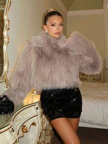 SHEIN Glamour 时尚纯色仿皮草短款大衣，秋冬 - 卡其色 - 查看 3
