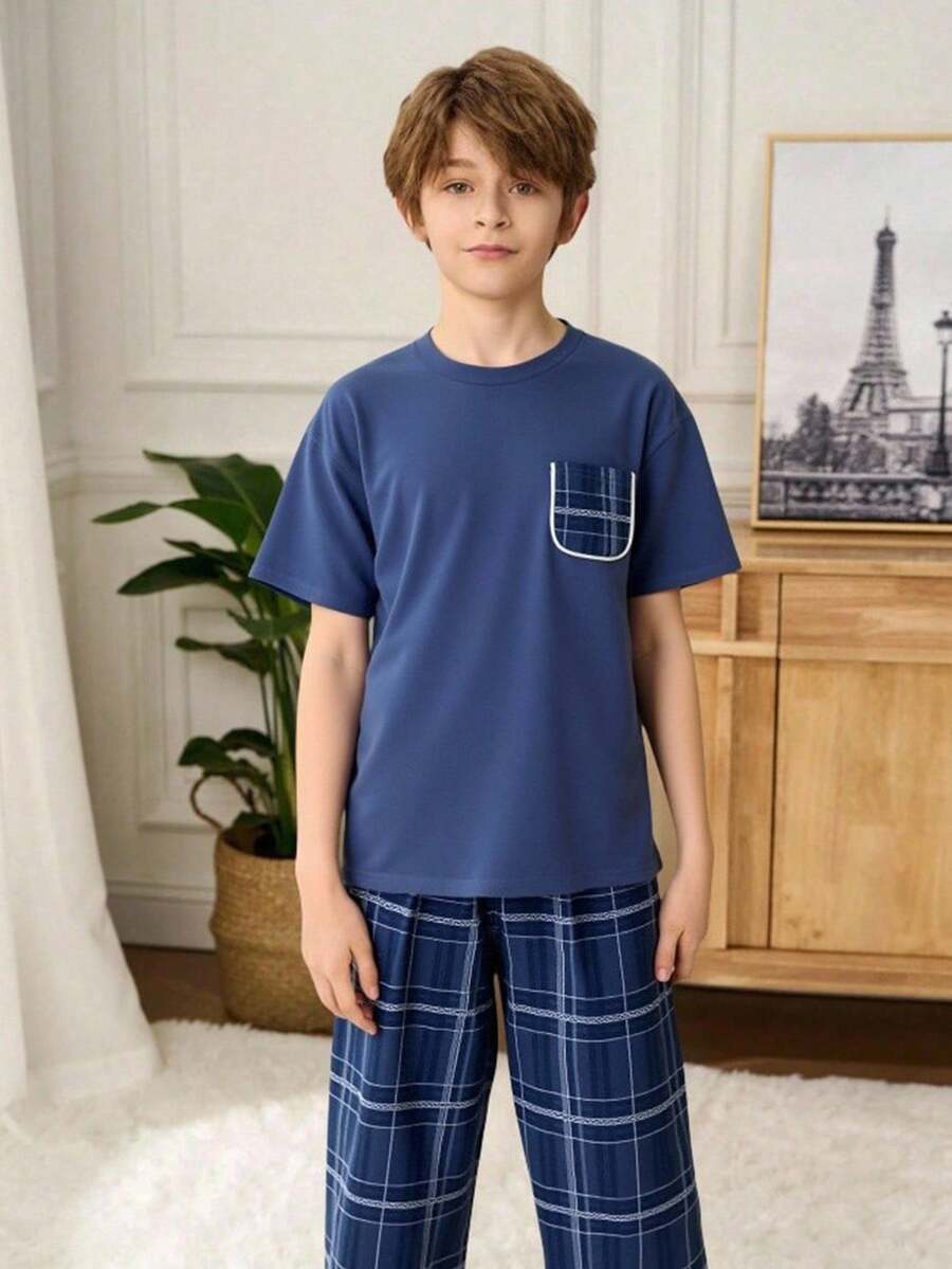 SHEIN Tween Boys' Blue Plaid Simple Silhouette Pajama Set, Casual Collegiate Comfortable Fashion Minimalist Versatile Soft Fabric Suitable For Daily Wear, School, Outings, And Home Teen Boy 2 Piece Set Boys Plaid Pajama Set Teen Boy Plaid Set Boys Matching Pajama Set 2 Piece Plaid Set Boys Pajama Set Boys Matching Set 2 Piece Plaid Outfit Boys Baby Blue - Blue - View 1