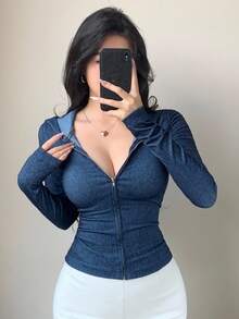 DAZY 女式合身连帽松紧前开休闲牛仔夹克 - 中等水洗藍 - 查看 1