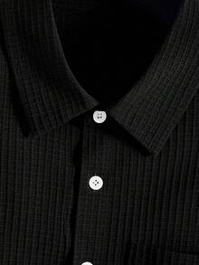 Manfinity Homme Plus Size Men's Solid Color Short Sleeve Single-Breasted Casual Pocket Shirt - Black - View 4