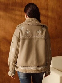 Anewsta 女士时尚刺绣PU复合毛皮夹克，秋冬 - 卡其色 - 查看 3