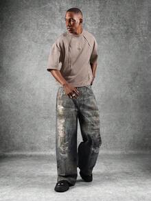 SUMWON Camiseta corta de ante con líneas de costura únicas, ajuste cuadrado, manga corta, moda casual callejera, estilo urbano distintivo con detalles de logotipo