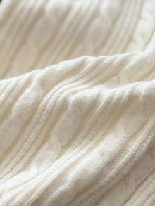 Muvela 女士V领长袖复古修身毛衣，撞色滚边，复古学院风，休闲日常穿着，适合返校、通勤、办公、日常外出、下午茶、机场等场合，秋冬季尽显老钱气质。 - 白色 - 查看 4