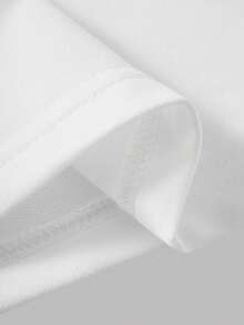 SHEIN Tween Boy Fashion Distinctive Letter Printed Round Neck Short Sleeve T-Shirt & Loose Shorts Set. Whether On The School Playground, Sports Field, Outdoor Adventure, Or At Social Gatherings, This Outfit Allows Him To Freely Enjoy Active And Comfortable Movement.