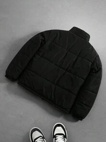 Manfinity EMRG 男士字母和山脉印花立领休闲冬季羽绒服街头风长袖外套，秋季款 - 黑色 - 查看 2