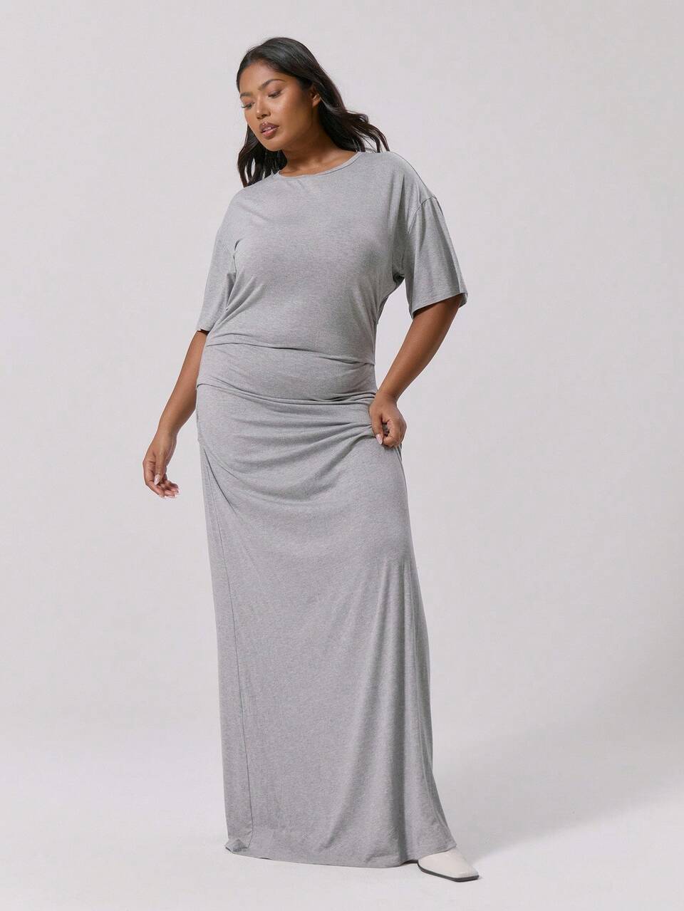 Curve Fitted Ruched Waist Crewneck Maxi T-Shirt Dress Classy Cute Sexy Streetwear Night Out Party Elegant Chic Long Dress