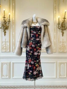 SHEIN MOD 花卉印花复古荷叶边吊带女式连衣裙 - 黑色 - 查看 8