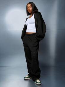 SUMWON WOMEN 宽松运动裤，侧面有标志细节，舒适阔腿慢跑裤，秋冬舒适休闲裤，松紧腰身，街头时尚 - 黑色 - 查看 4