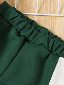 男宝宝POLO领搭配撞色标志性图案套装，兼具时尚与舒适，专为爱玩的宝宝设计。POLO领设计提升了宝宝的整体气质，标志性图案则增添了趣味和教育元素。撞色设计让套装更加活泼有趣，是宝宝日常穿着的理想之选。 - 墨綠色 - 查看 7