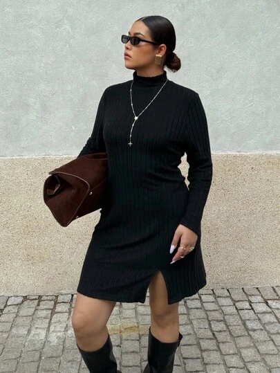 Dripcurv Vestido casual de cuello alto, manga larga y acanalado en color negro para mujeres de talla grande, de estilo urbano sencillo, adecuado para ropa de Año Nuevo.