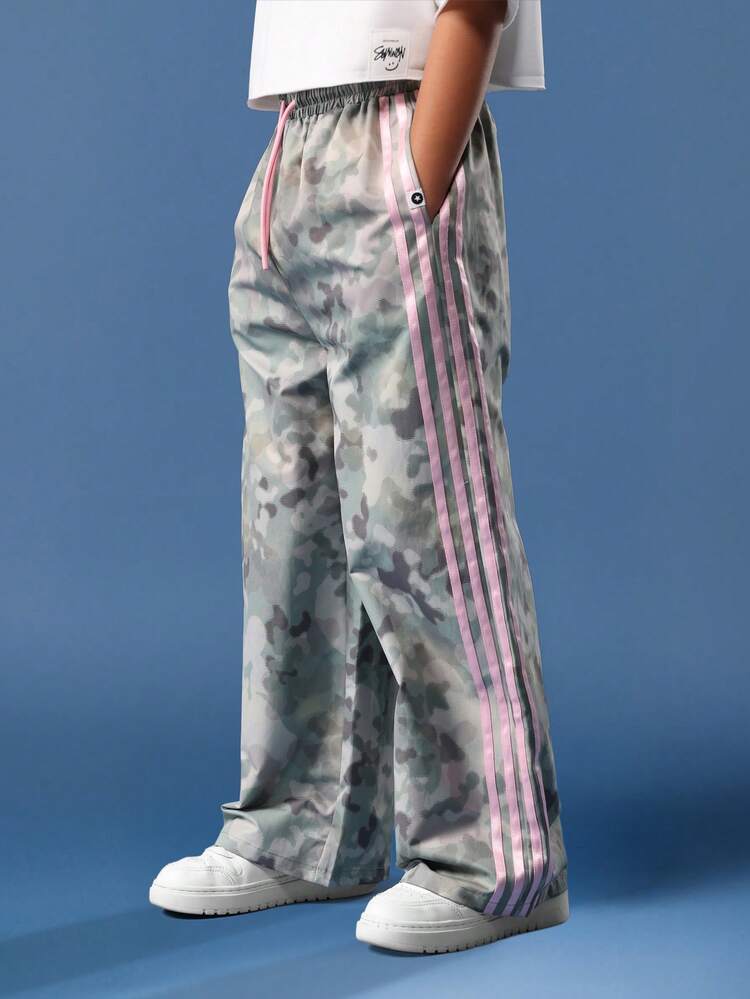 Camouflage Wide Leg Pants With Pink Stripes