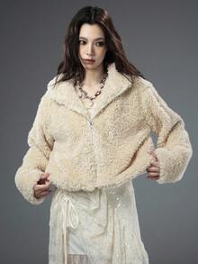 Bloopia 复古甜美可爱毛绒兔耳宽松女款秋冬万圣节新款羊羔绒短款连帽衫 - 卡其色 - 查看 7