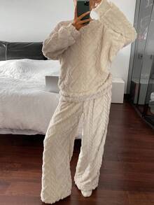 DAZY 女士加厚抓绒宽松蓬松睡衣套装，秋冬服装，舒适保暖 - 卡其色 - 查看 9