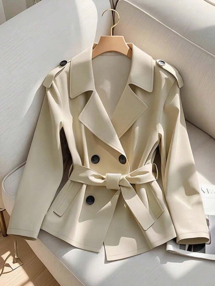 Franclia 秋冬新款双排扣短款女士咖啡色长袖风衣，肩部纽扣装饰大翻领休闲风衣，轻便时尚，商务休闲女装，外出，女士冬季，女士冬季外套，乡村音乐会，优雅女士，秋季女士，万圣节女士服装，女士冬季外套，秋季女士，秋季女士，冬季女士 - 卡其色 - 查看 1