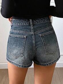 DAZY 女式水钻装饰修身休闲牛仔短裤 - 中等水洗藍 - 查看 6