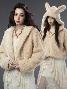 Bloopia 复古甜美可爱毛绒兔耳宽松女款秋冬万圣节新款羊羔绒短款连帽衫 - 卡其色 - 查看 4
