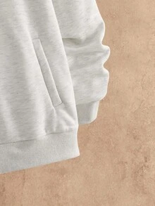 Manfinity NXTstreet 男士骑士刺绣半拉链连帽衫和运动裤休闲运动服套装，秋季服装，冬季服装 - 灰色 - 查看 4