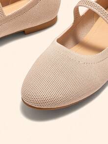 CUCCOO BASICS Women's Fashion Comfortable Breathable Mary Jane Flat Shoes, Suitable For Commuting, Dating, Party, Holiday For Christmas - Apricot - View 4