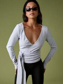 MISSGUIDED 棉质混纺灰色罗纹裹身长袖上衣（侧系带设计） - 灰色 - 查看 5