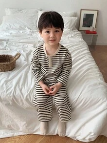 DAZY 2 件套幼儿男童韩版条纹长袖 T 恤和宽松裤子睡衣套装 - 杏色 - 查看 3