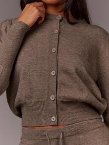 Athîral 女士休闲纯色短款开衫和针织裤两件套，秋冬 - 咖啡棕 - 查看 4