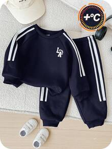 SHEIN 2 件套幼儿/婴儿男孩/女孩秋冬装，圆领插肩袖运动衫上衣和慢跑裤运动服，舒适休闲日常基本款运动街头服饰，适合室内、户外、日常穿着、运动、玩耍、派对、拍照、度假、返校 - 藏蓝色 - 查看 1