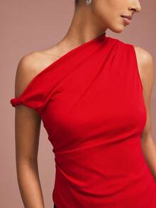L'Amorae Women's Elegant Solid Color Asymmetric Top, Summer - Red - View 2