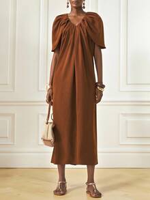 Zivah 2025 Autumn New Arrival Music Festival, Easter, St. Patrick's Day, Western Style, Nomadic Style, Birthday Party, Graduation Season, College Style, Student Wear, Daily Casual, Basic Versatile, Leisure, Vacation, Cruise Travel, Beach, Sunbathing, Viral , Streetwear, Wedding Guest Boho Style, Commuter Style, Brunch Outfit, Airport Outfit, Ruched Shoulder Cape Sleeve V-Neck Maxi Dress In Burgundy