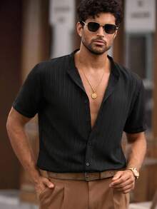 Manfinity VCAY Men's Black Summer Casual Vacation Shirt,Textured Plissé Short Sleeve Stand Collar Button-Up,Relaxed Fit Resort Wear Cuban Camp Collar Ribbed Polo - Black - View 1