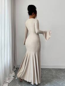 Elenzga 女式优雅弹力修身鱼尾下摆荷叶边袖连衣裙，秋冬 - 卡其色 - 查看 2