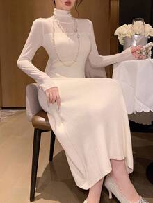 DAZY 女式高领修身毛衣裙，秋冬款 - 米色 - 查看 4