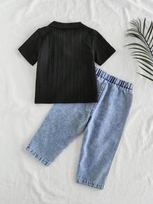 SHEIN Vintaside Kids 幼儿男童百搭休闲翻领短袖上衣搭配时尚水洗牛仔裤套装，适合日常穿着、家庭露营、用餐或购物 - 黑色 - 查看 2