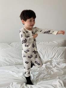 DAZY 2pcs Toddler Boys' Cartoon Panda Print Crew Neck Top And Pants Comfortable Pajama Set