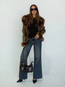 SHEIN ICON 女式秋冬保暖性感辣妹都市现代时尚前卫简约个性酷炫复古千禧风格 Y2K 拼接皮草大翻领修身绿蜡皮人造皮草大衣，秋季 - 綠色 - 查看 3