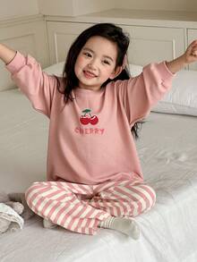 DAZY 少女樱桃印花落肩长袖运动衫和条纹裤睡衣套装 - 粉色 - 查看 4