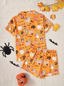 Dream Adore Conjunto de pijama de camisa de manga corta con botones y pantalones cortos con estampado de Halloween para mujer
