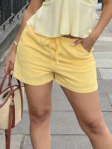 NegzBox 纯色前结休闲斜口袋佛罗里达短裤 - 黃色 - 查看 4