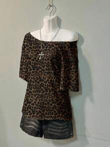 Attitoon Áo thun nữ dáng rộng hở vai họa tiết da báo gợi cảm màu nâu sẫm phong cách đường phố cổ điển giản dị, phù hợp cho mùa hè, đầu thu, lễ hội âm nhạc, phong cách đường phố - Nhiều màu - Xem 4