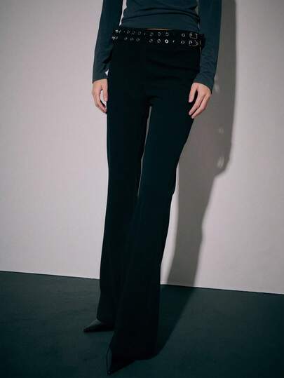 Nöista 高腰略微喇叭形针织裤，双孔腰带，打造独特廓形；百搭高腰喇叭裤，非常适合日常裤子、派对裤子或时尚前卫的街头服饰；适合秋季、冬季、万圣节和新年。