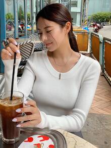 DAZY Business Casual Solid Color Slim Fit Sweater - White - View 5