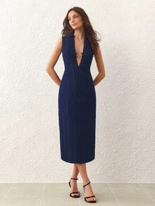 SHEIN Essnce 女式性感无袖深V金属装饰牛仔连衣裙 - 藍色 - 查看 3